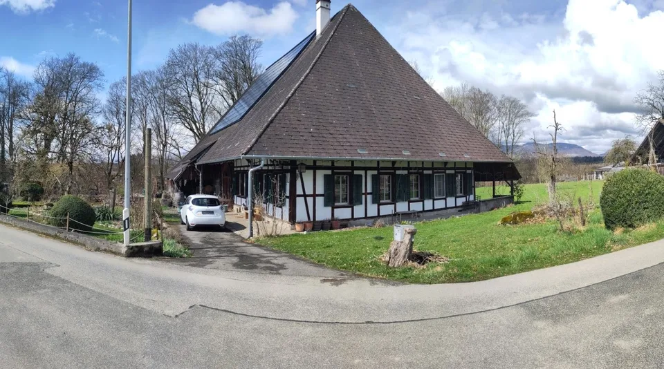 Bauernhaus mit Charme und lebenswerter Umgebung