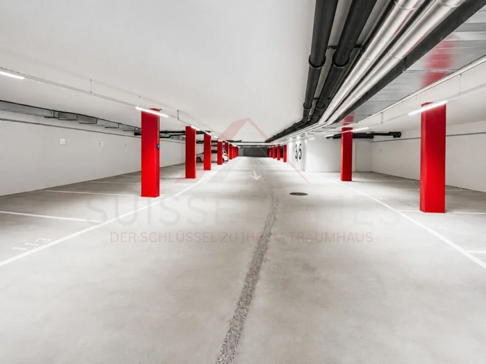 Spazio commerciale con futuro - 160 m² in un edificio moderno a Buchrain