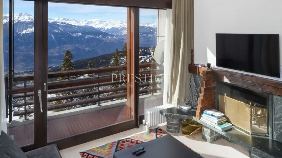 Ski in&out Duplex 3 pezzi nella Tour de Super-Crans – Vista panoramica & servizi alberghieri