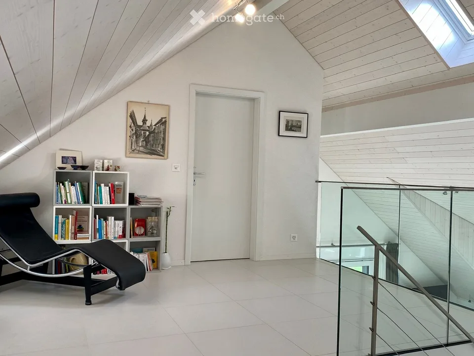Attico duplex senza vis-à-vis con garage e posto auto