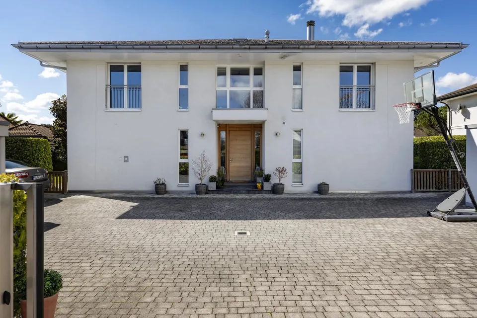 Licht, Raum und Serenität ? Eine private Auszeit in Coppet