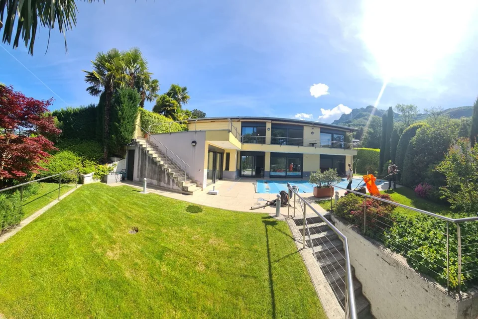 Villa Luganese: Un’oasi di rara eleganza e assoluta riservatezza a pochi minuti da Lugano – foto 25 di 27