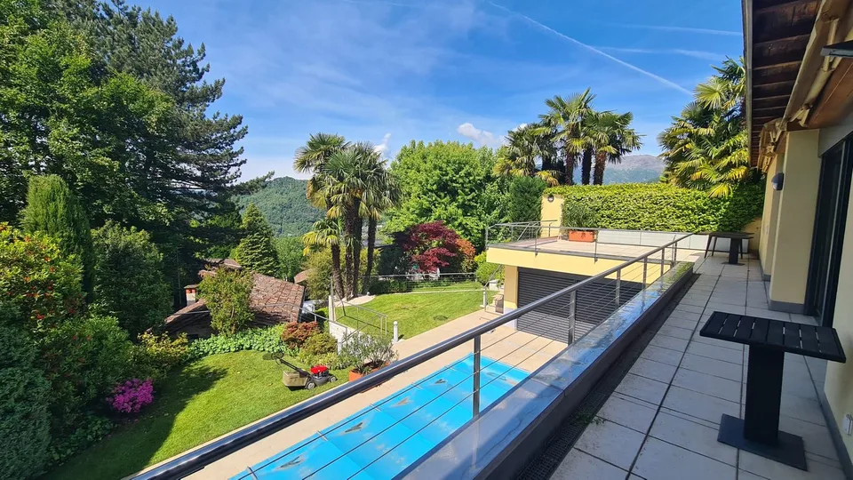 Villa Luganese: Un’oasi di rara eleganza e assoluta riservatezza a pochi minuti da Lugano – foto 24 di 27