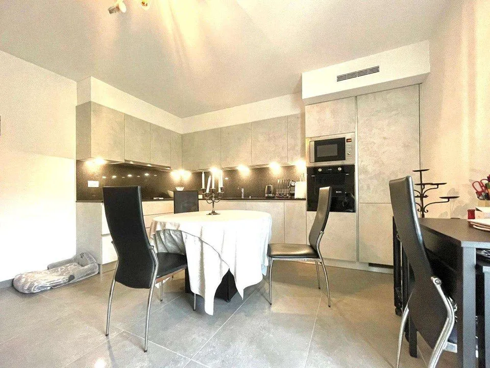 Appartement moderne dans un quartier calme et panoramique