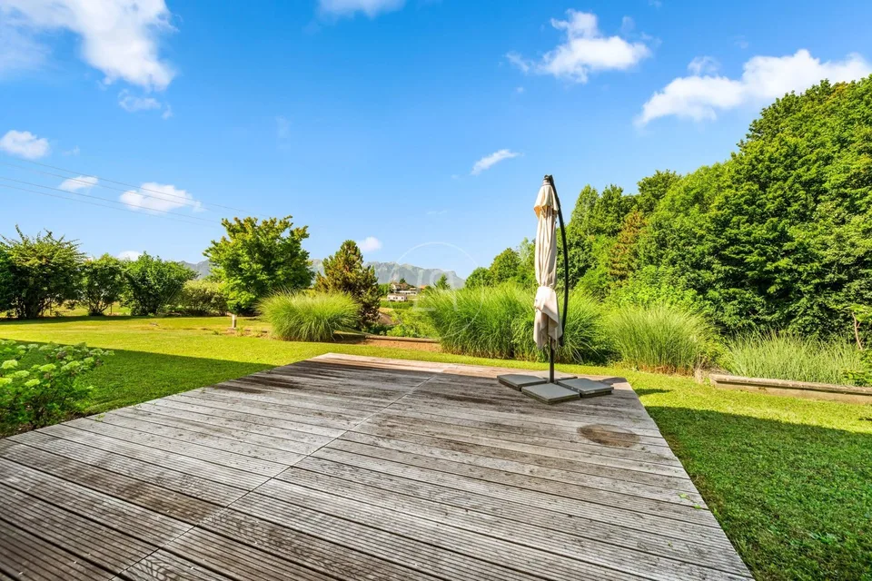 Bella villa contemporanea a St-Légier – foto 15 di 18