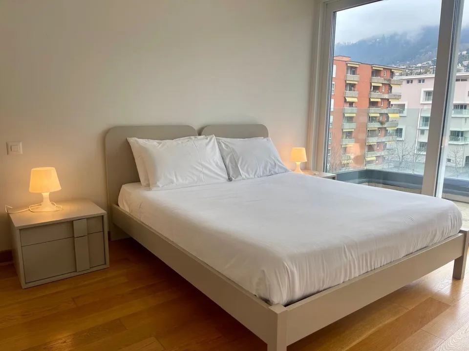 Moderne und helle 2-Zimmer-Wohnung mit Doppelbalkon – Foto 6 von 12