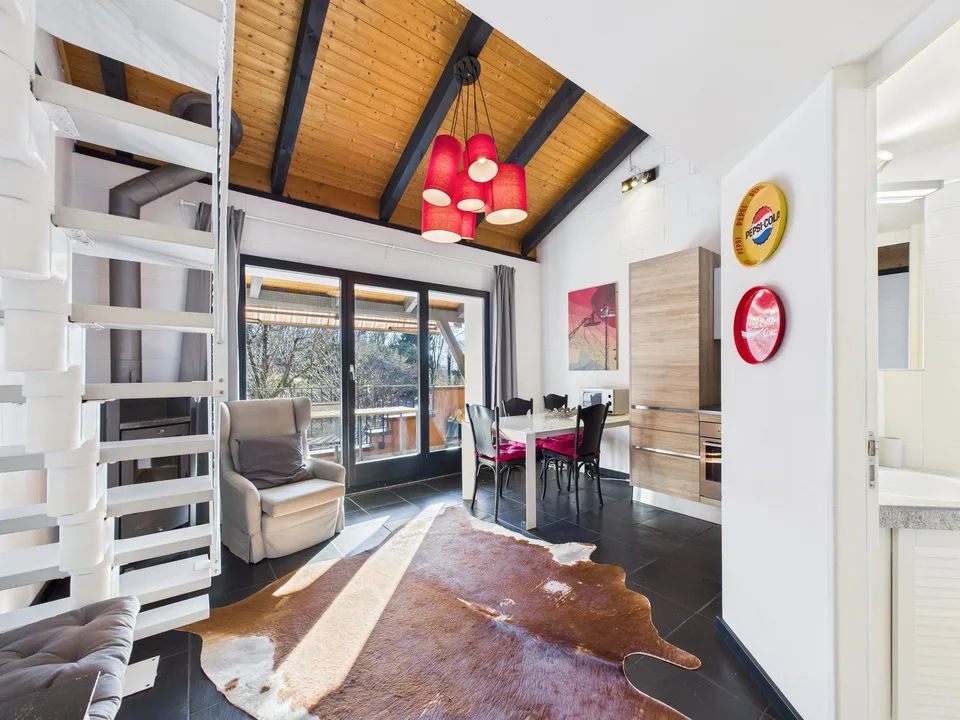 ACCOGLIENTE APPARTAMENTO DI 2,5 LOCALI CON BALCONE E VISTA APERTA-ZWEITWOHNSITZ