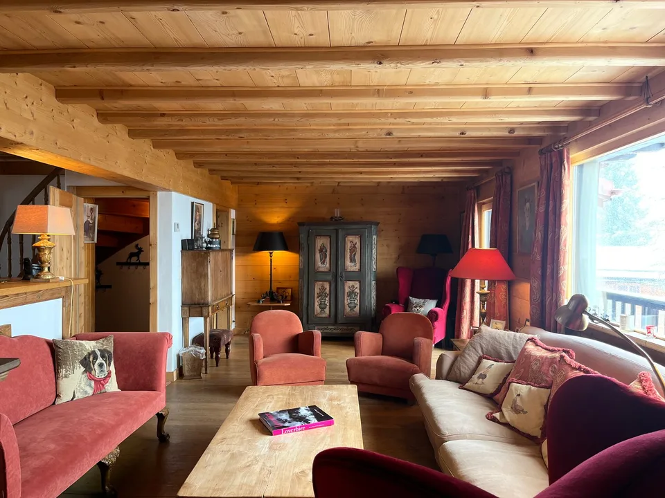 Spacious chalet close to Les Esserts
