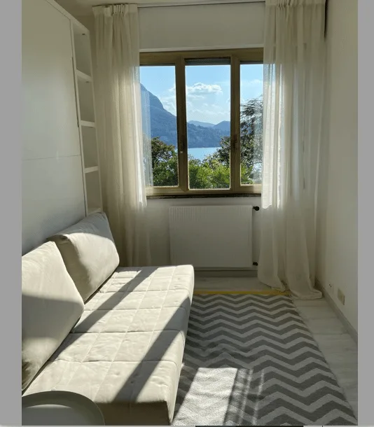 LUGANO – CASTAGNOLA – Vendesi moderno monolocale, zona residenziale parziale vista lago
