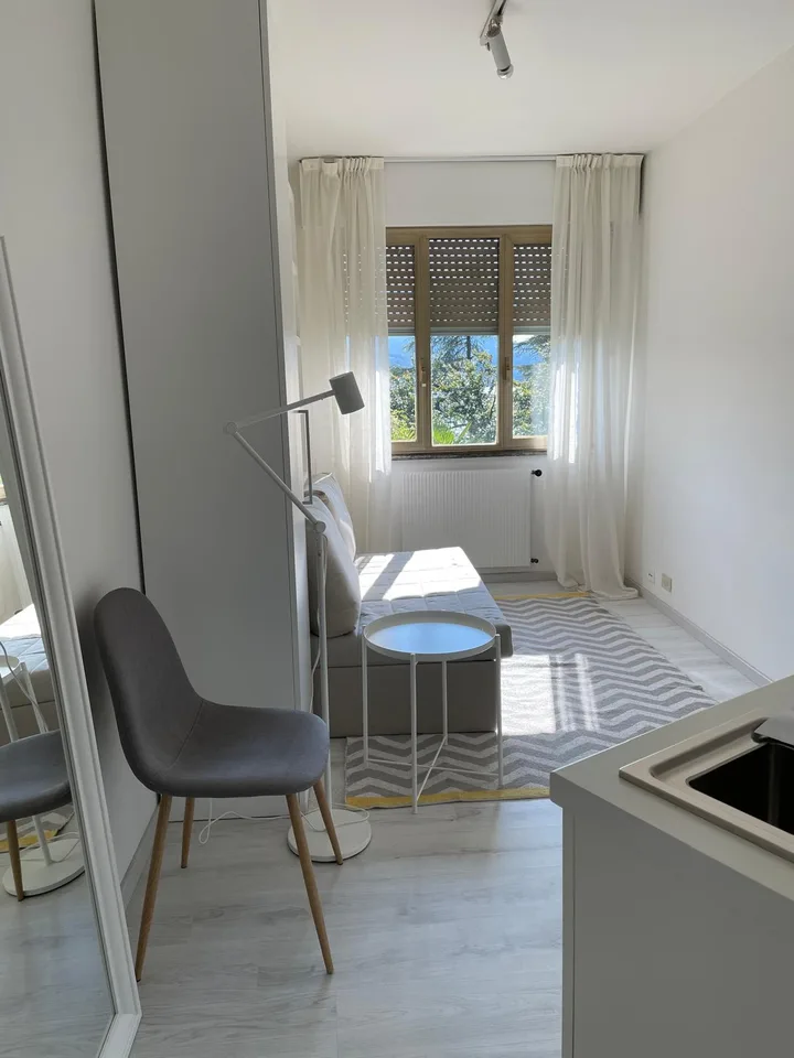 LUGANO – CASTAGNOLA – Modernes Einzimmerapartment, teilweise Seeblick, in Wohngegend zu verkaufen – Foto 6 von 11