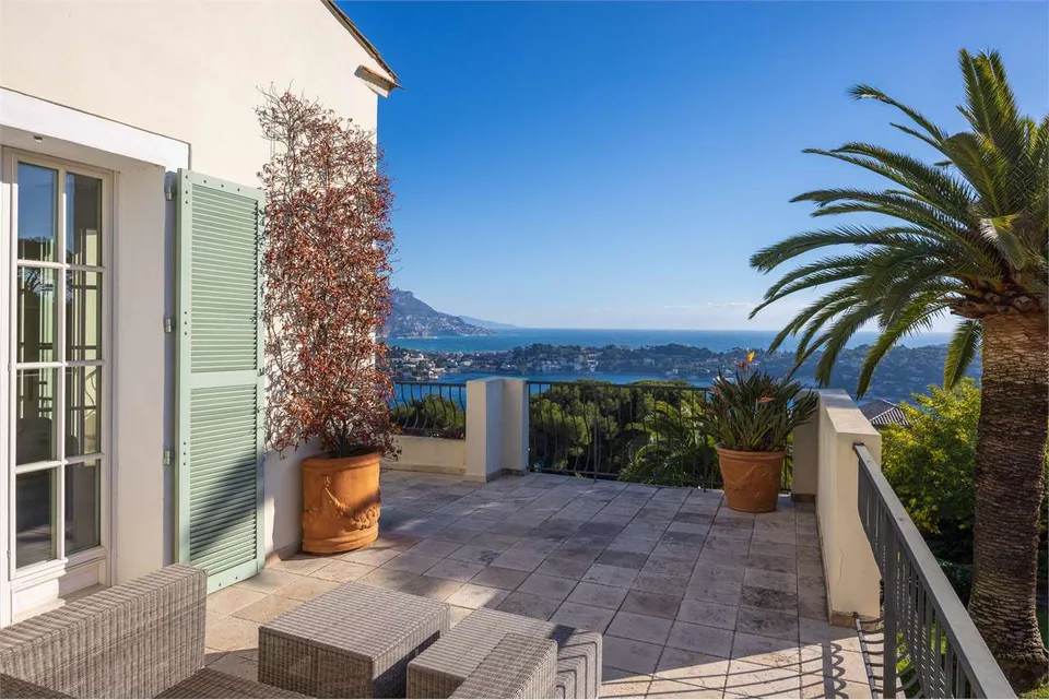 Villa affacciata sulla baia di Villefranche – foto 12 di 13