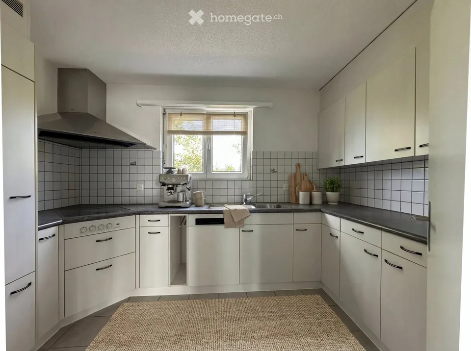 Grosszügige & kinderfreundliche 4.5-Zimmerwohnung mit Balkon