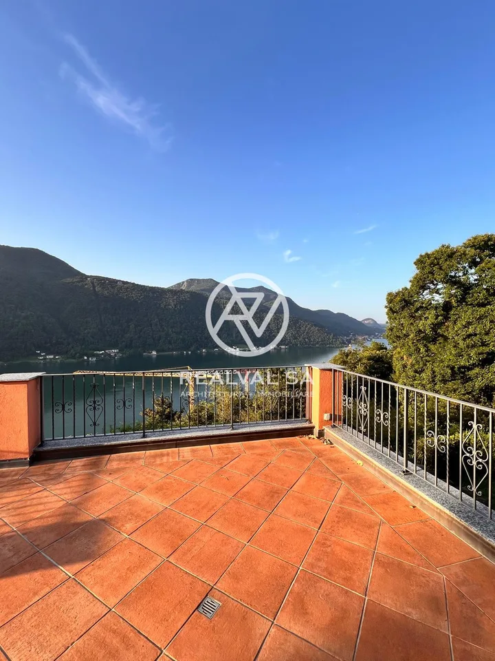 Meravigliosa villa con piscina a Vico Morcote