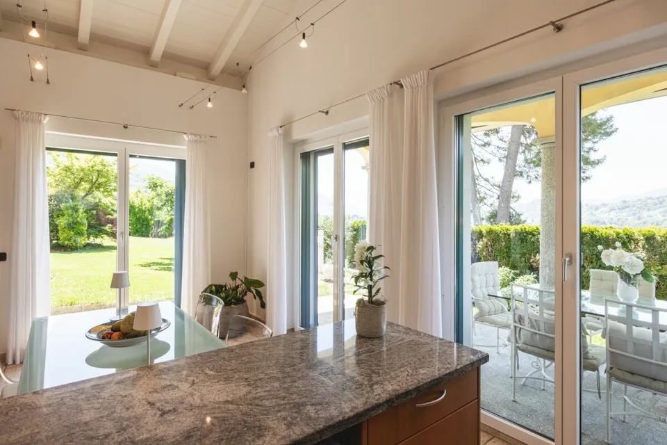 Villa mit Pool in Cadro – Foto 15 von 30