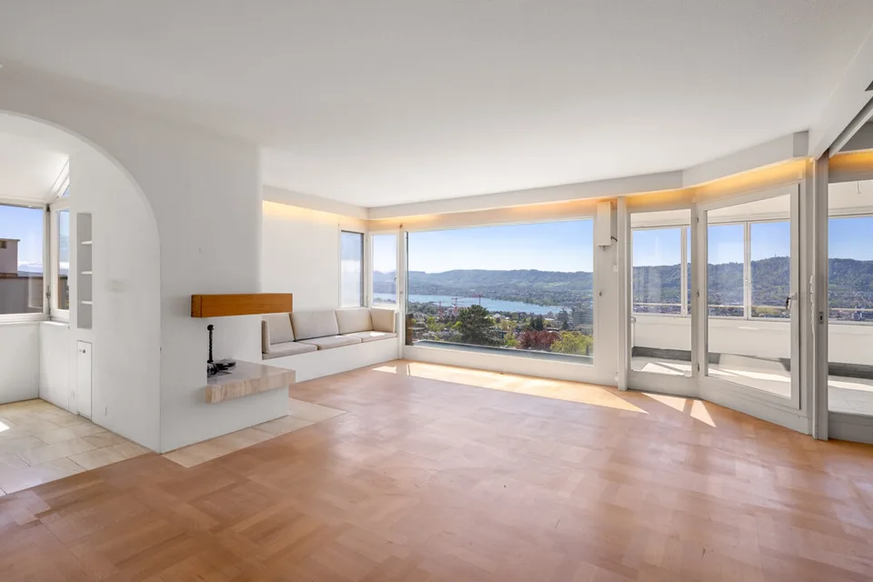 Zürichberg: urbanes Wohnen mit spektakulärer Dachterrasse