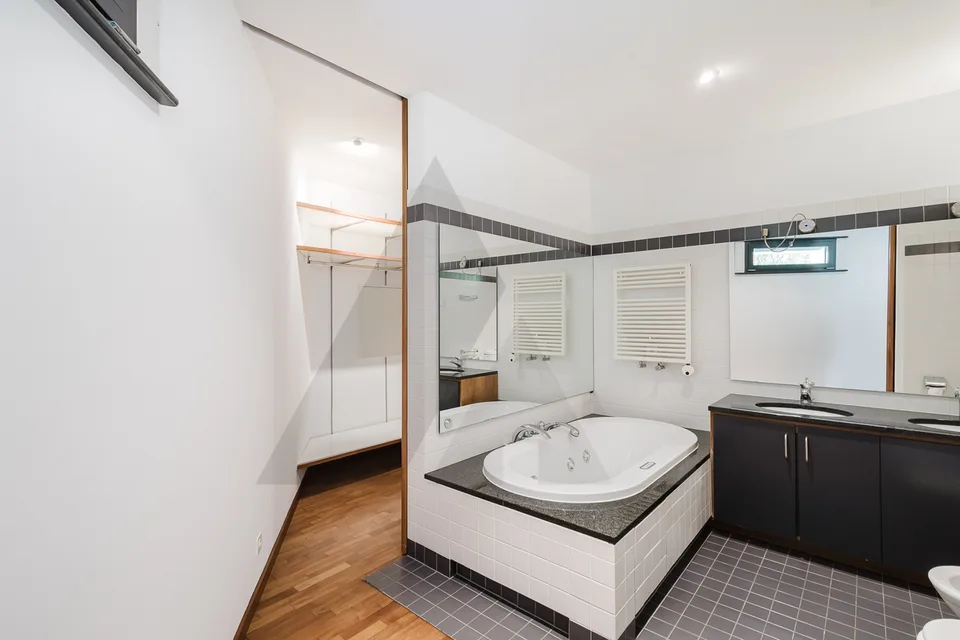 Elegantes Familienhaus 4.5 Zimmer mit modernen Komfort – Foto 30 von 32
