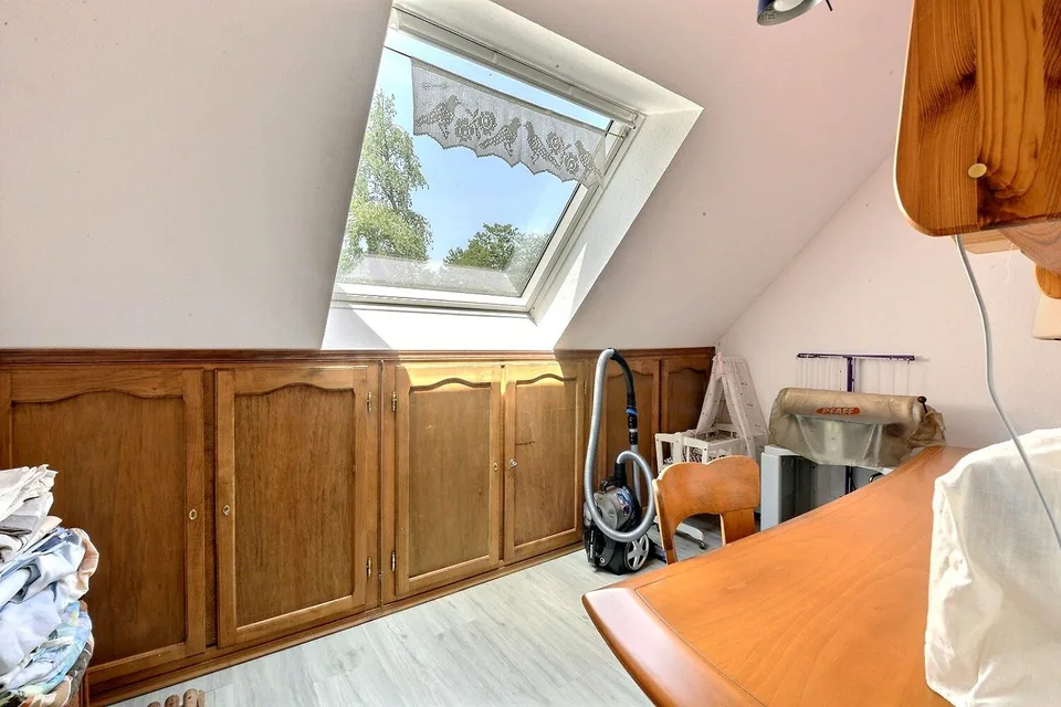 Folgensbourg – Maison individuelle dépendante avec grand terrain et forêt privée – photo 21 sur 29