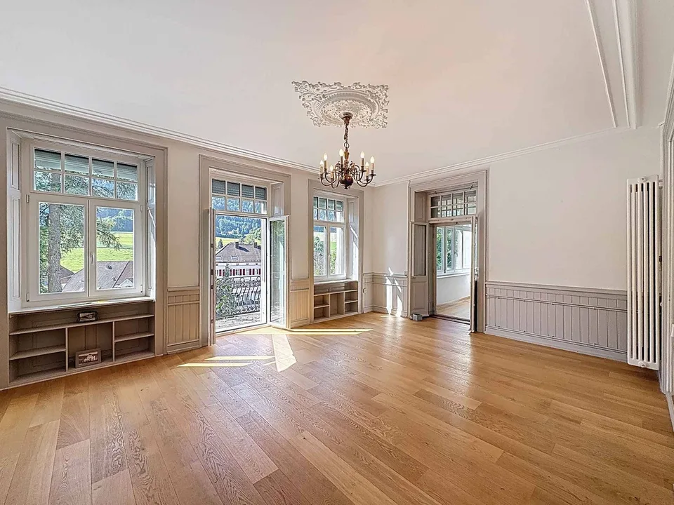 Haus des Hausherrn im Herzen des Berner Juras