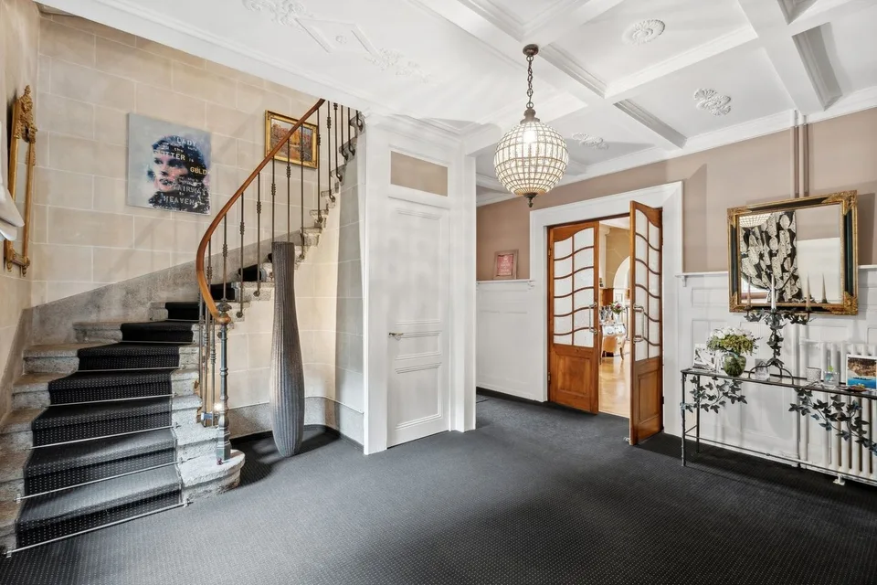 Schönes Familienhaus mit Prestige inmitten der Natur