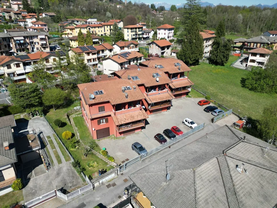 LOFT WITH CELLAR & PARKING — CUGLIATE-FABIASCO