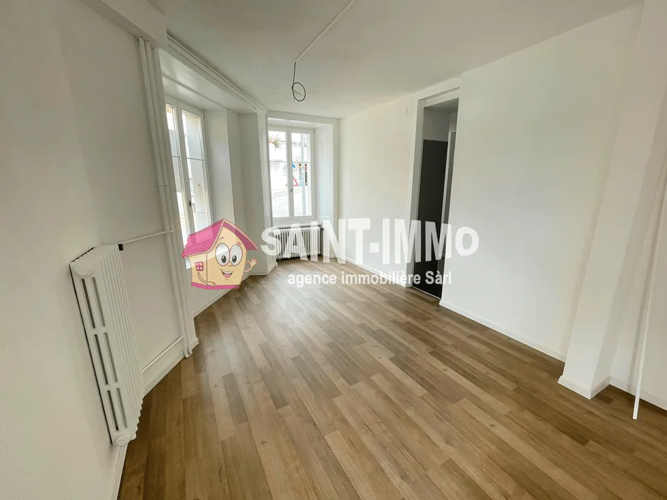 Edificio residenziale con 6 appartamenti e bar/ristorante nel centro di Saint-Imier – foto 6 di 11