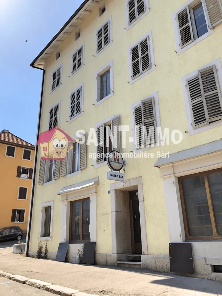 Edificio residenziale con 6 appartamenti e bar/ristorante nel centro di Saint-Imier – foto 11 di 11