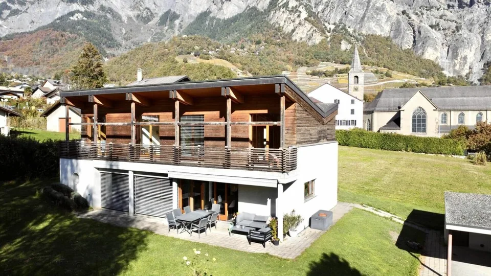 Einzelvilla mit 6 Zimmern in Chamoson