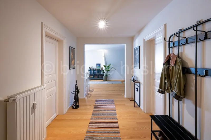 Appartement de 4,5 pièces stylé, rénové (2e étage) dans un emplacement populaire près du parc Schützenmattpark