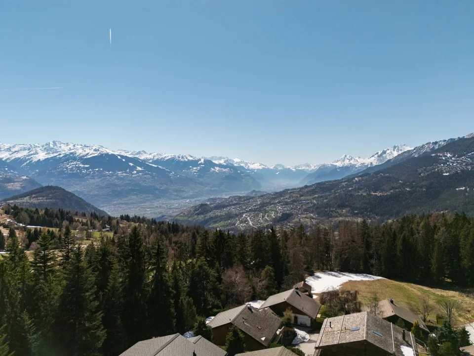 Appartamento luminoso con vista panoramica sulle Alpi e la valle del Rodano – foto 13 di 13