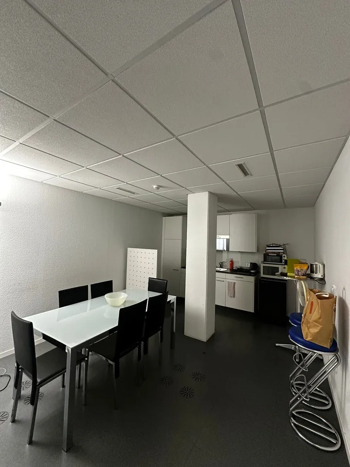 HERTI 27 - 200 - 1.500m² di spazi commerciali completamente sviluppati – foto 8 di 27