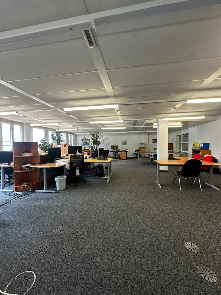 HERTI 27 - 200 - 1.500m² di spazi commerciali completamente sviluppati – foto 6 di 27