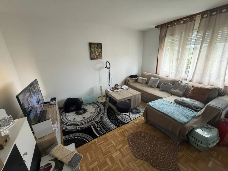 Zweieinhalb-Zimmer-Wohnung in ruhiger Nachbarschaft