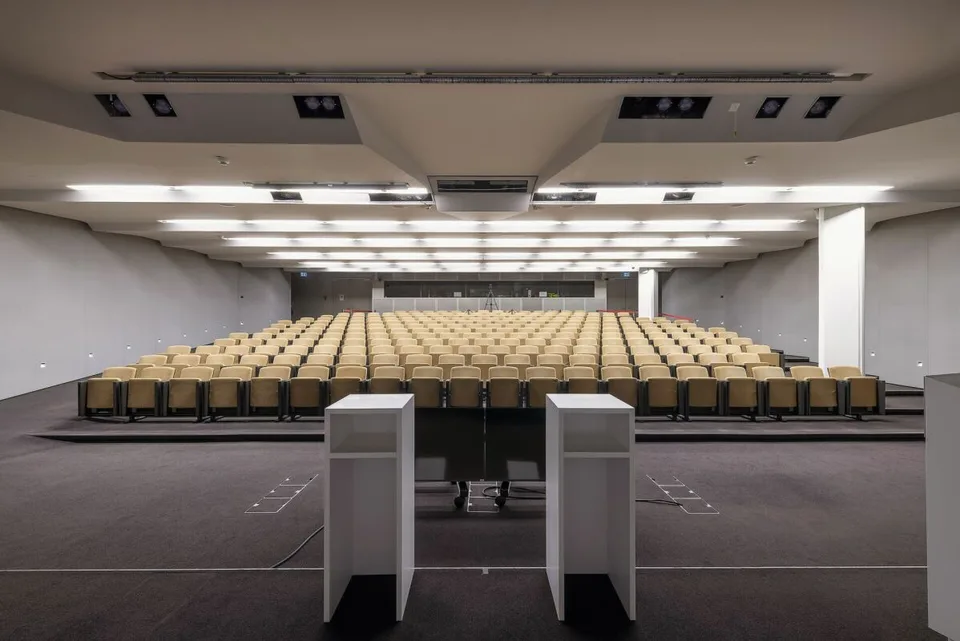 Campus di uffici unico con numerosi servizi – foto 6 di 6