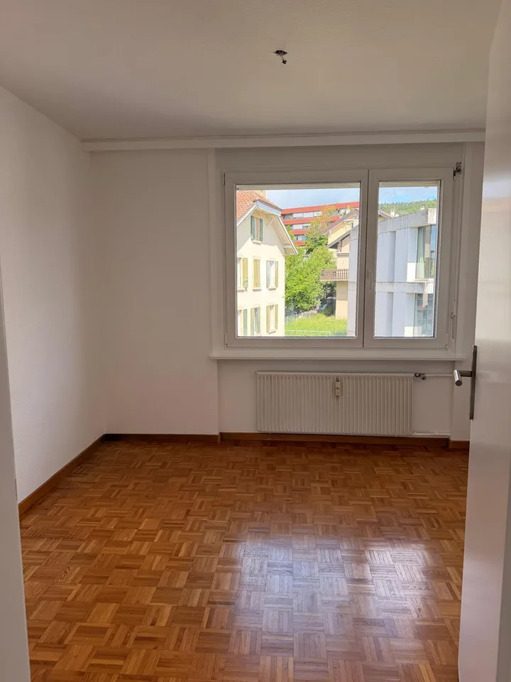 In affitto superba appartamento di 3 locali con vista a Neuchâtel