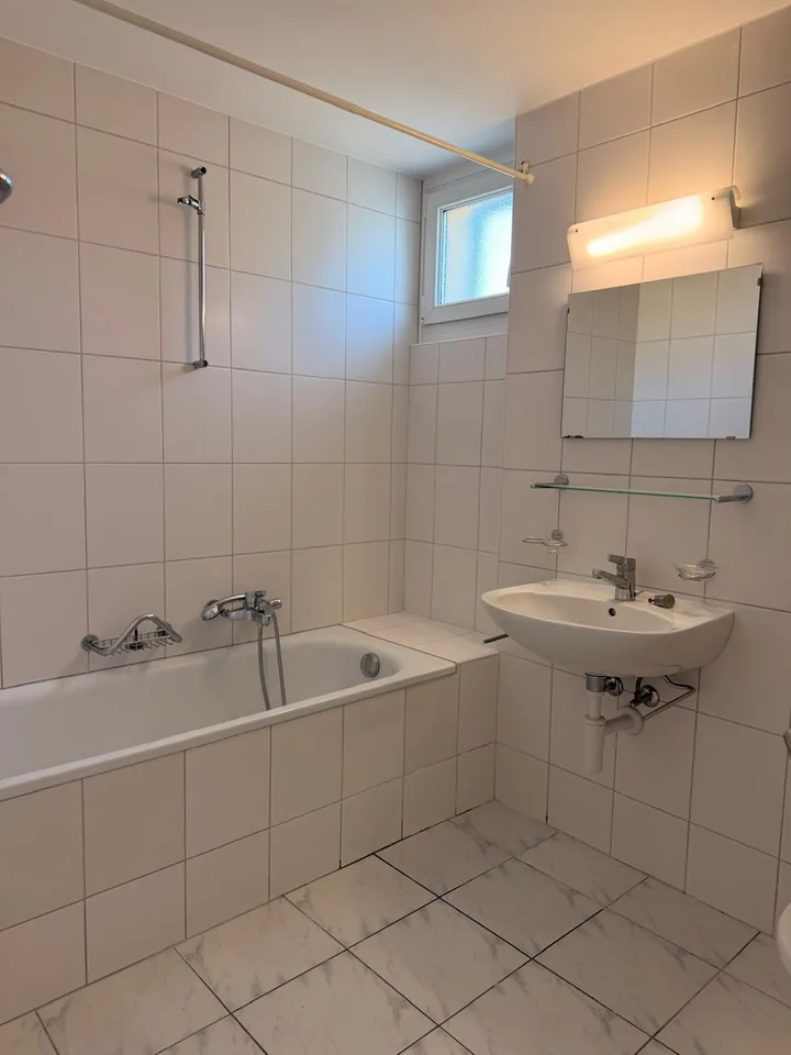 In affitto superba appartamento di 3 locali con vista a Neuchâtel