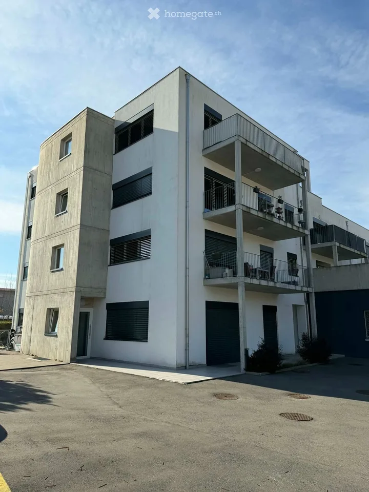 Affittasi appartamento nuovo 2.5 locali con balcone