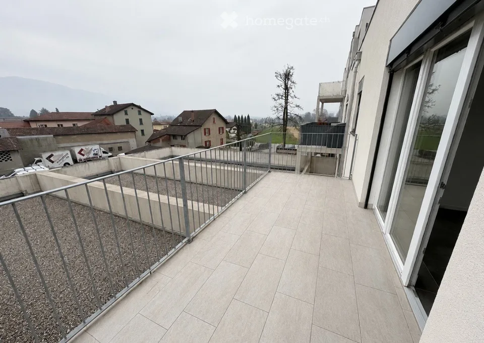 Mietwohnung neu 2.5 Zimmer mit Balkon