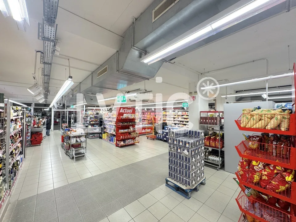 Lokal von 430 m2 zur Miete in Martigny – Foto 7 von 11