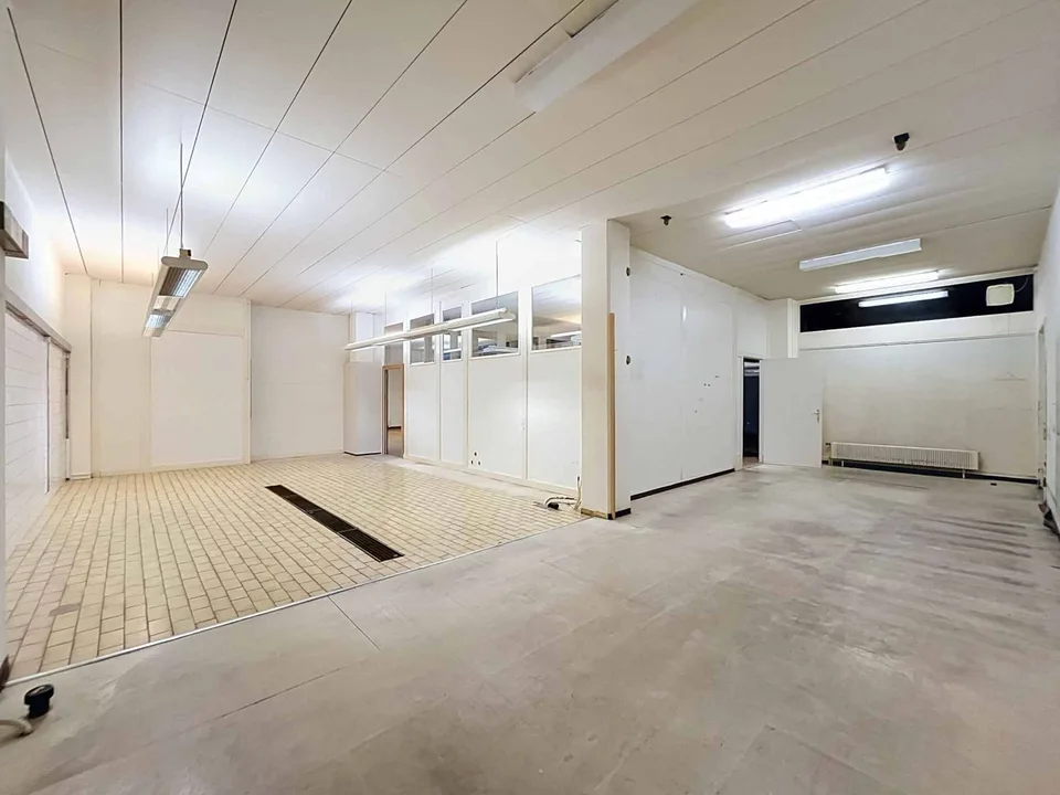 Büros von etwa 247 m2 im Herzen der Stadt - Général-Guisan 42 – Foto 6 von 8