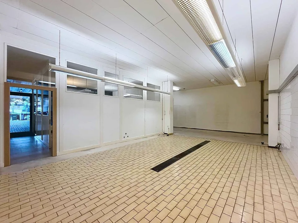 Büros von etwa 247 m2 im Herzen der Stadt - Général-Guisan 42 – Foto 7 von 8
