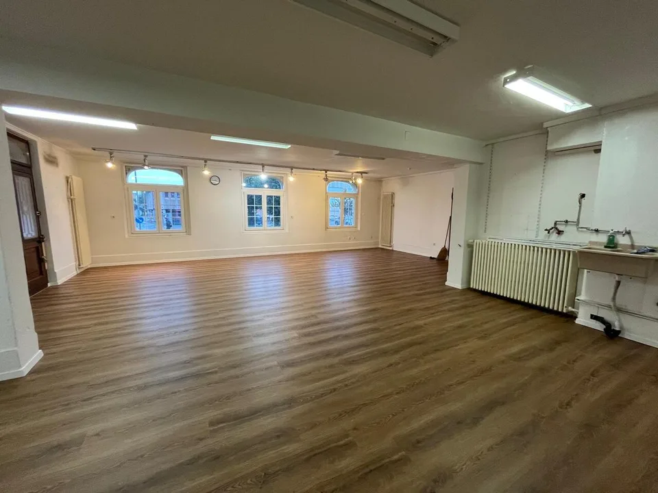 In affitto - Locale commerciale di 80m2 - Grandcour 37 a Payerne