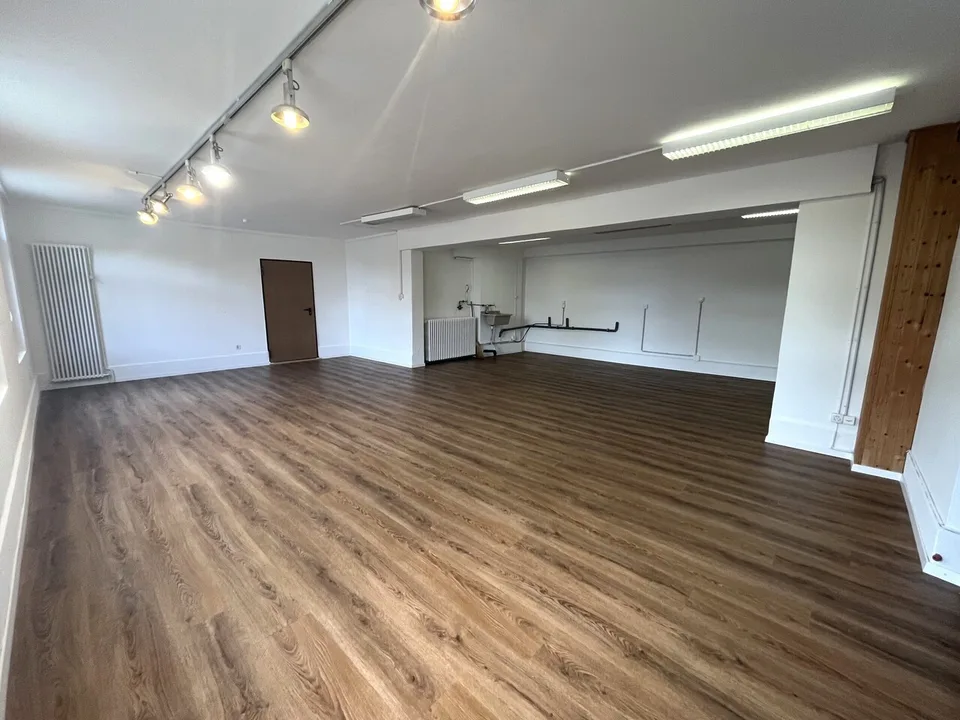 In affitto - Locale commerciale di 80m2 - Grandcour 37 a Payerne