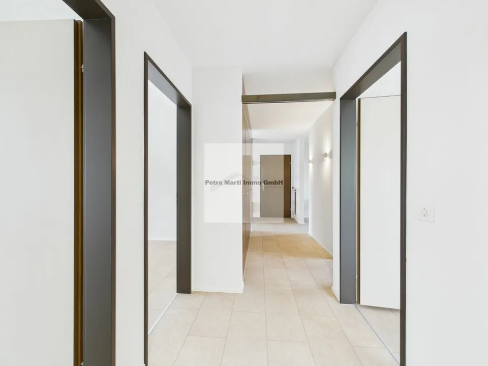 Appartement 4.5 pièces au 1er étage droite