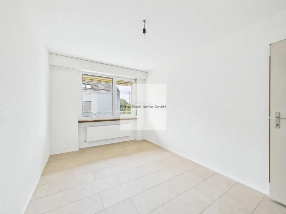 Appartement 4.5 pièces au 1er étage droite