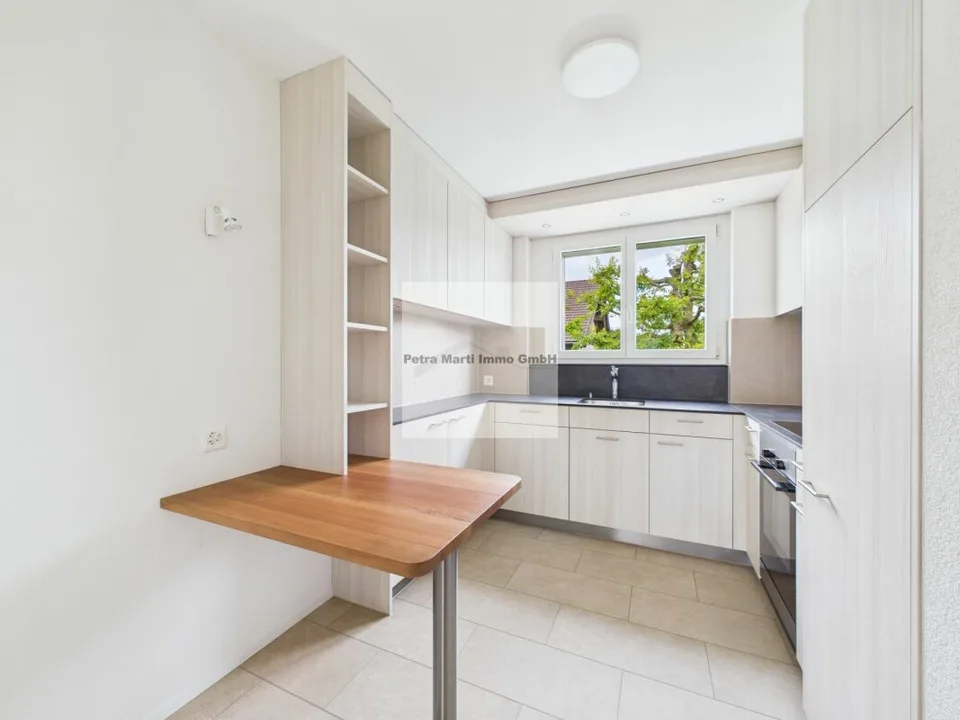 Appartement 4.5 pièces au 1er étage droite