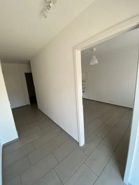 Miete für Schönheitszentrum/Büro/Frisör/Fisiotерапевт