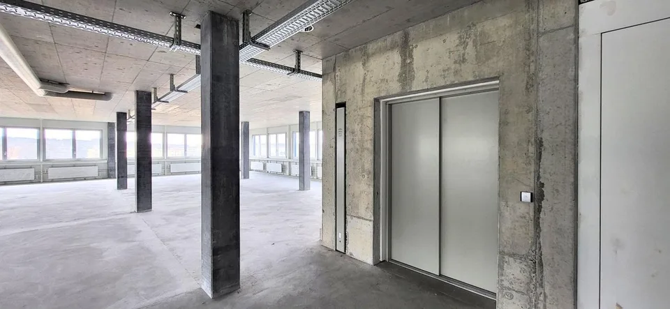 "Flexible Gewerbefläche – ideal für Produktion & Logistik" – Foto 8 von 13