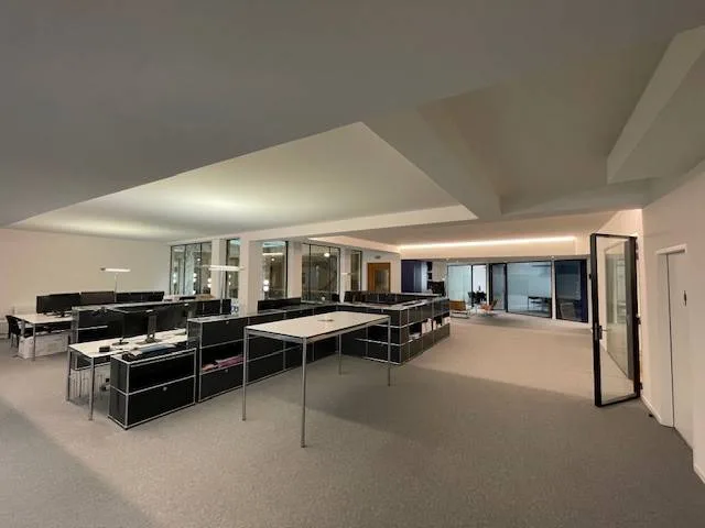 Büroteilung - Prestigieuse Adresse im Herzen von Lausanne