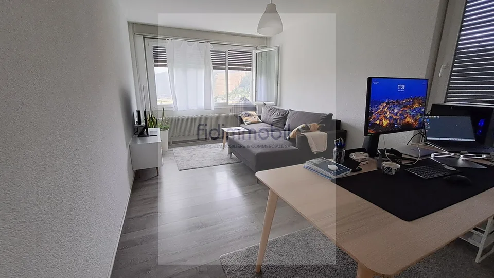 Le Corbusier 14, Le Locle, 3 Zimmer renoviert in ruhiger Nachbarschaft