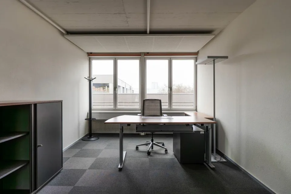 Ihr Büro mit maximaler Präsenz an der Zürcherstrasse – Foto 10 von 12